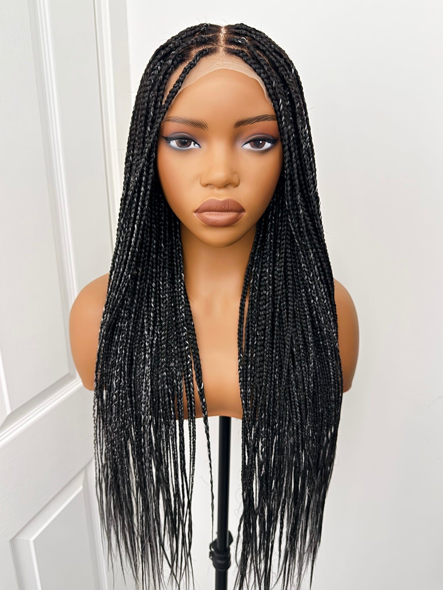 5*5 LACE CLOSURE BOX BRAIDS - SALT AND PEPPER
